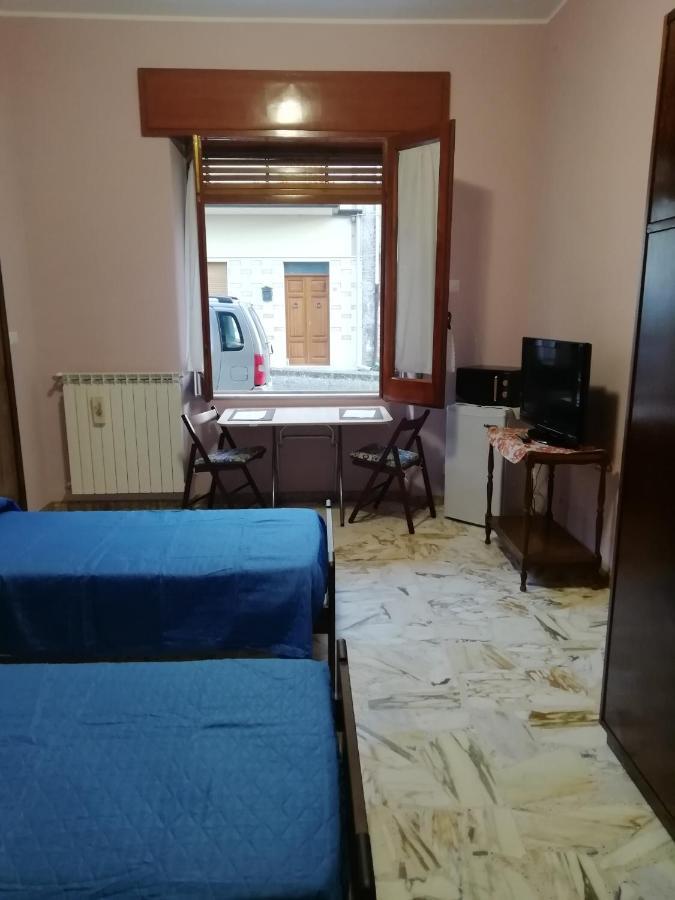 Casa Ai Cappuccini Daire Randazzo Dış mekan fotoğraf
